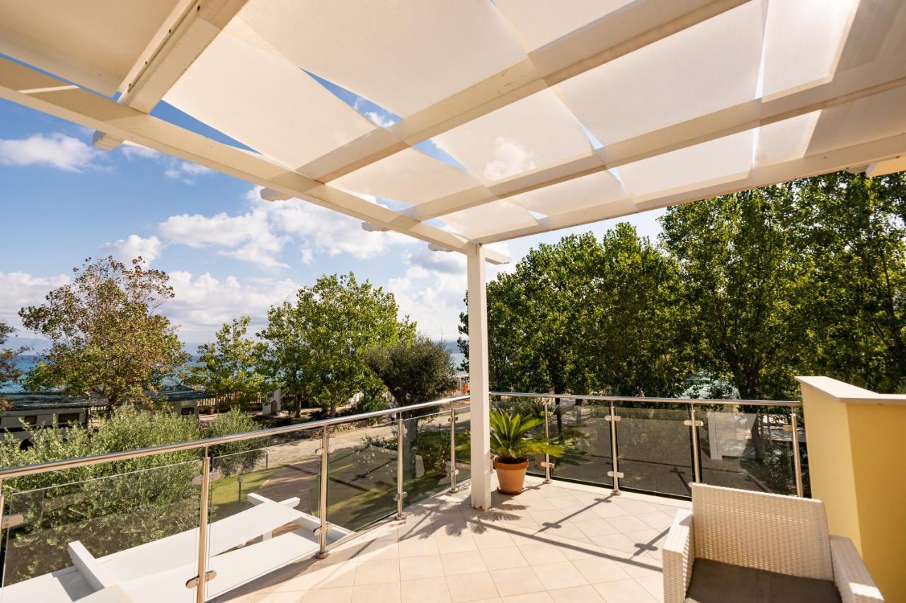 Hotel Baia Di Trainiti 3*