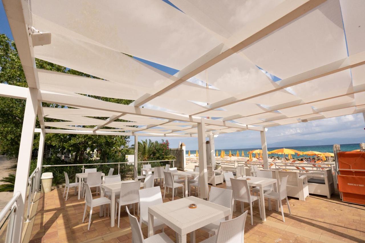 Hotel Baia Di Trainiti 3*