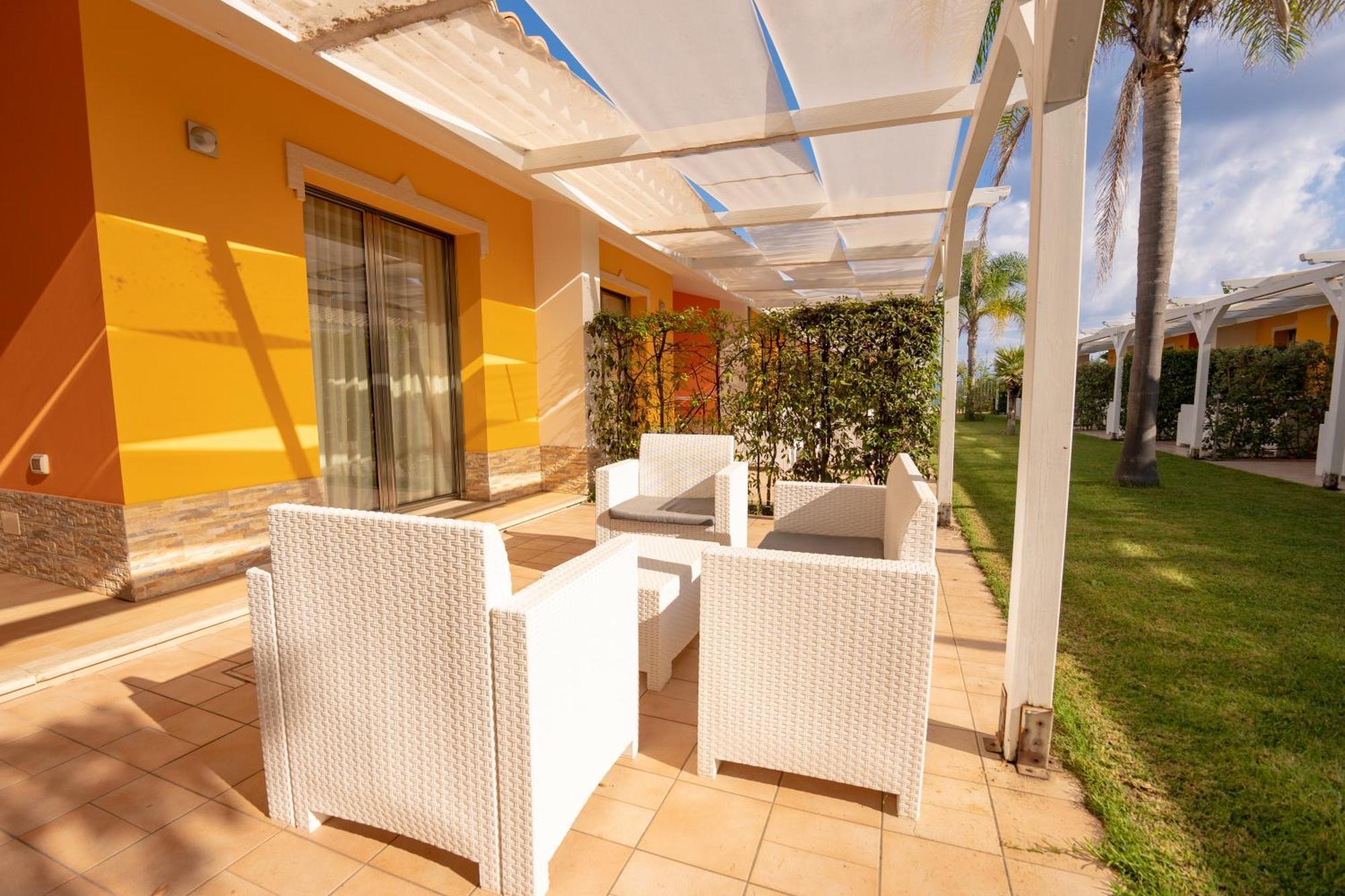 Hotel Baia Di Trainiti Vibo Valentia