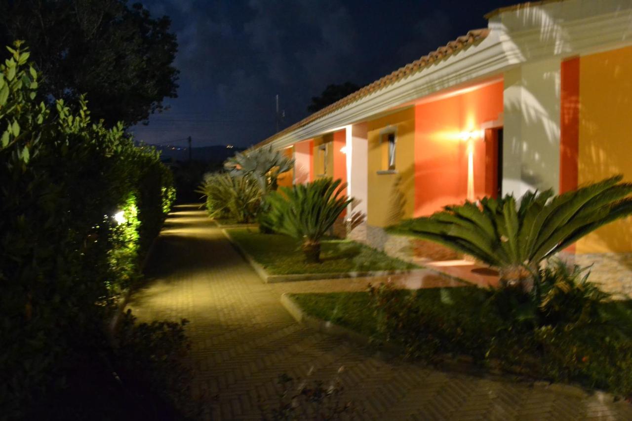 Hotel Baia Di Trainiti Vibo Valentia